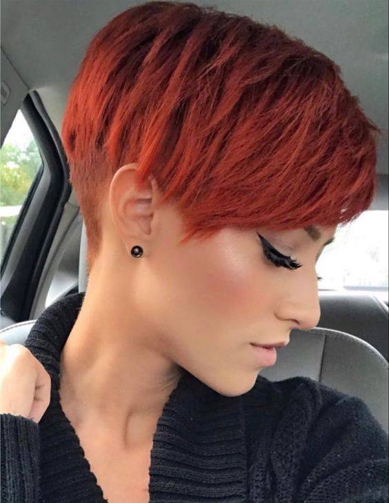 Rot ist HOT! Diese 10 kurzen Frisuren in leuchtenden roten Farben solltest du dir ansehen!