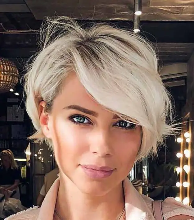 Die besten Kurzhaarfrisuren ab 40: Zeitlos schön und stilvoll