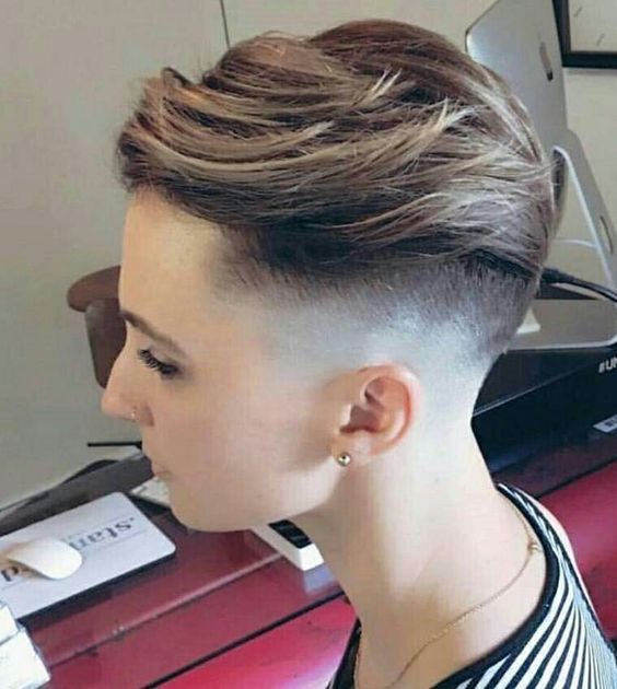 Mutige Frauenfrisuren: Tolle Schnitte und Farben