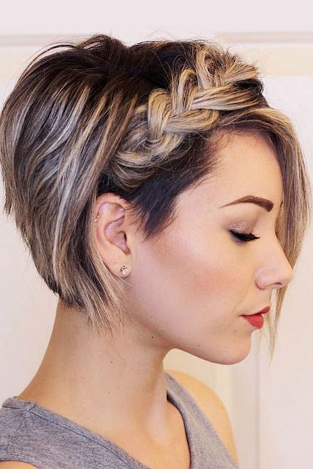 24 Süßeste Flechtfrisuren für kurze Haare & Undercuts