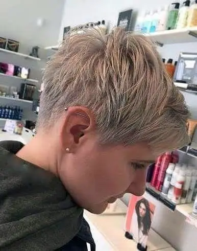 Die besten Kurzhaarfrisuren ab 40: Zeitlos schön und stilvoll