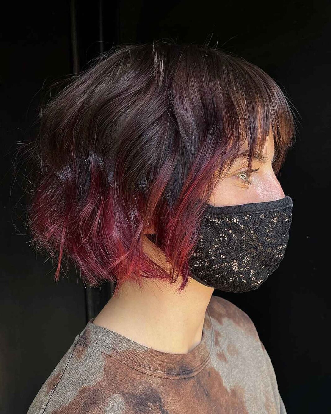 24 edgy kinnlanger Bob mit Pony für einen coolen, modernen Style 💜