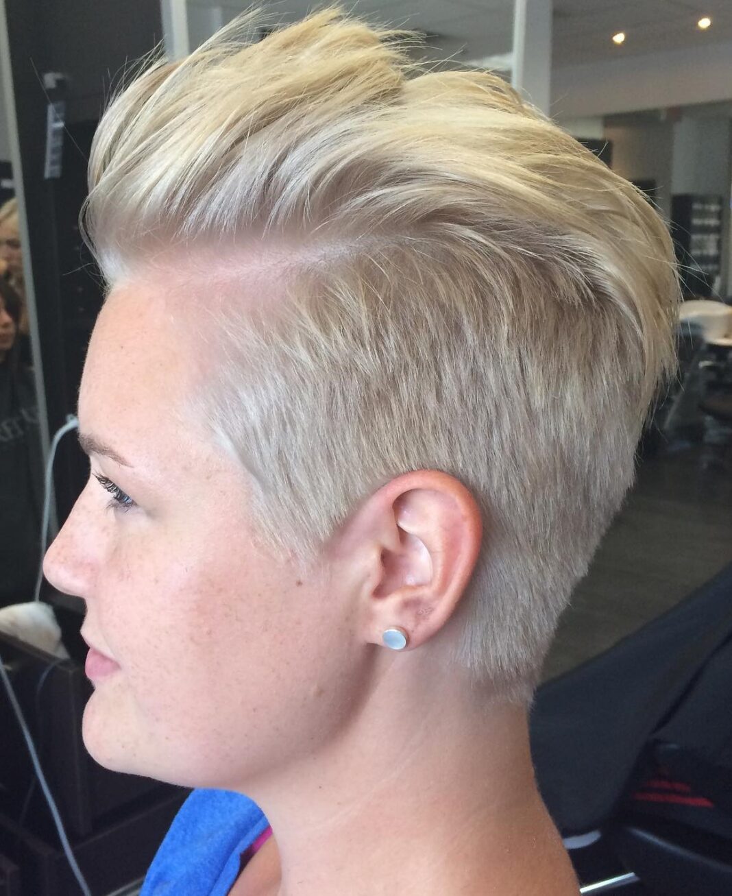24 der schönsten Irokesenfrisuren von heute