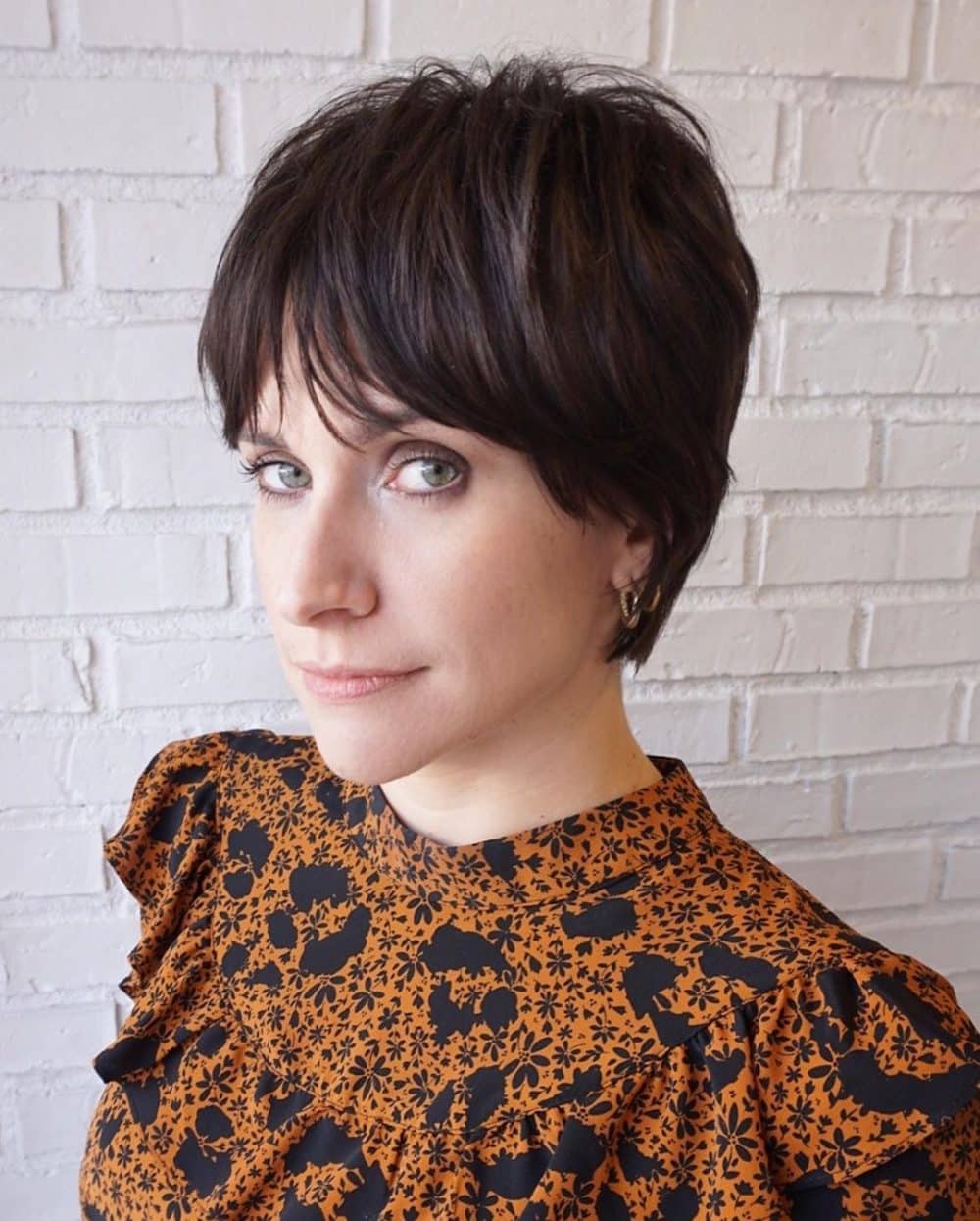23 Moderne Shaggy Pixie Cut-Ideen für 2025