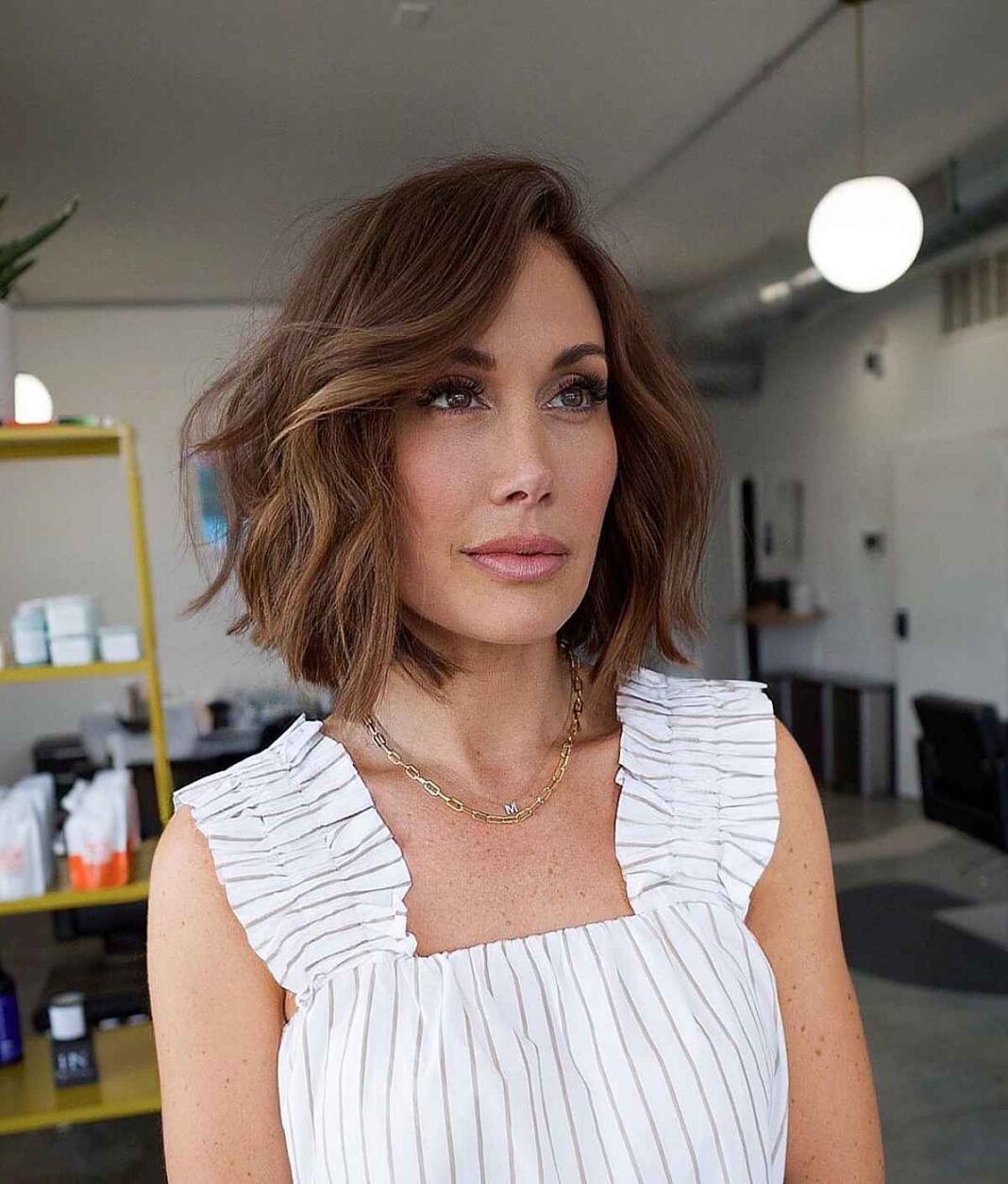 Die 20 coolsten Kurzhaarfrisuren für Frauen über 40 im Jahr 2025