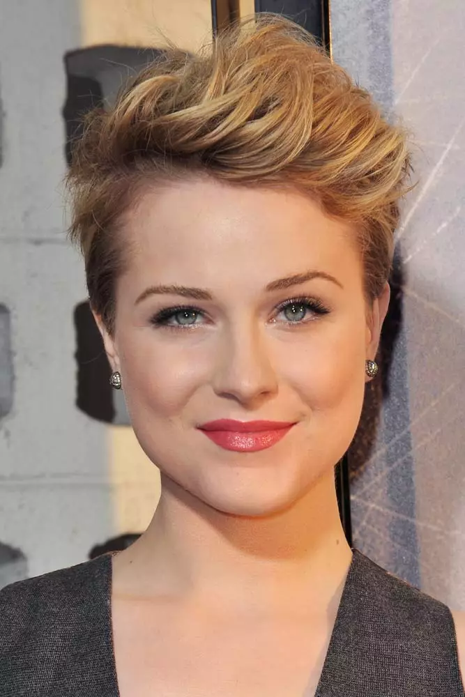 20 beliebte Pixie Cut Looks, die Sie 2025 sofort lieben werden