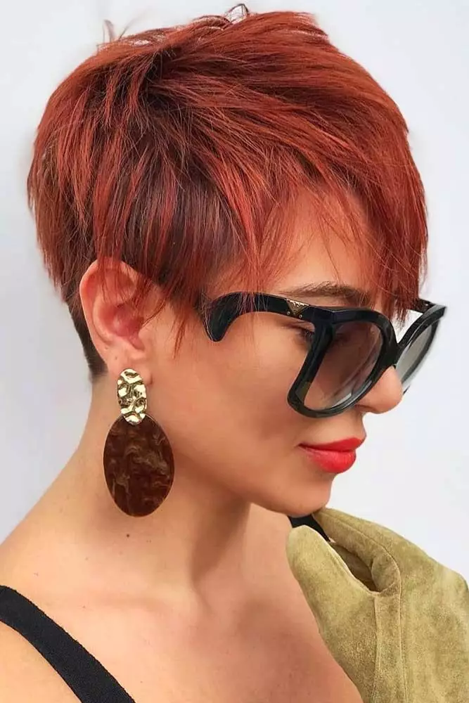 20 beliebte Pixie Cut Looks, die Sie 2025 sofort lieben werden