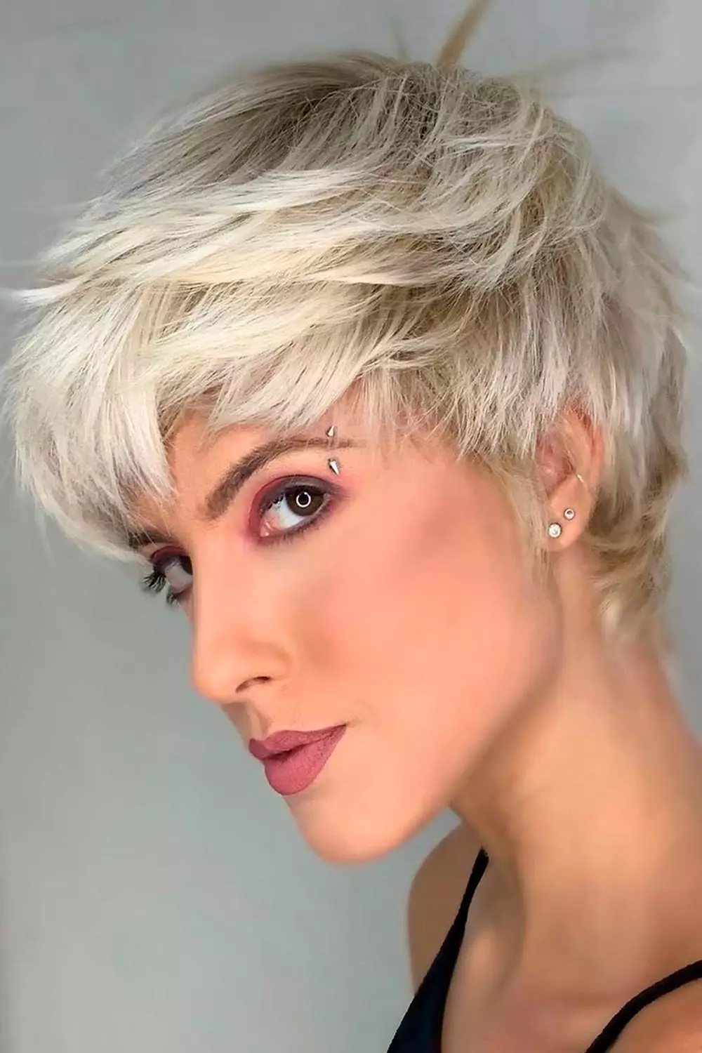 20 beliebte Pixie Cut Looks, die Sie 2025 sofort lieben werden