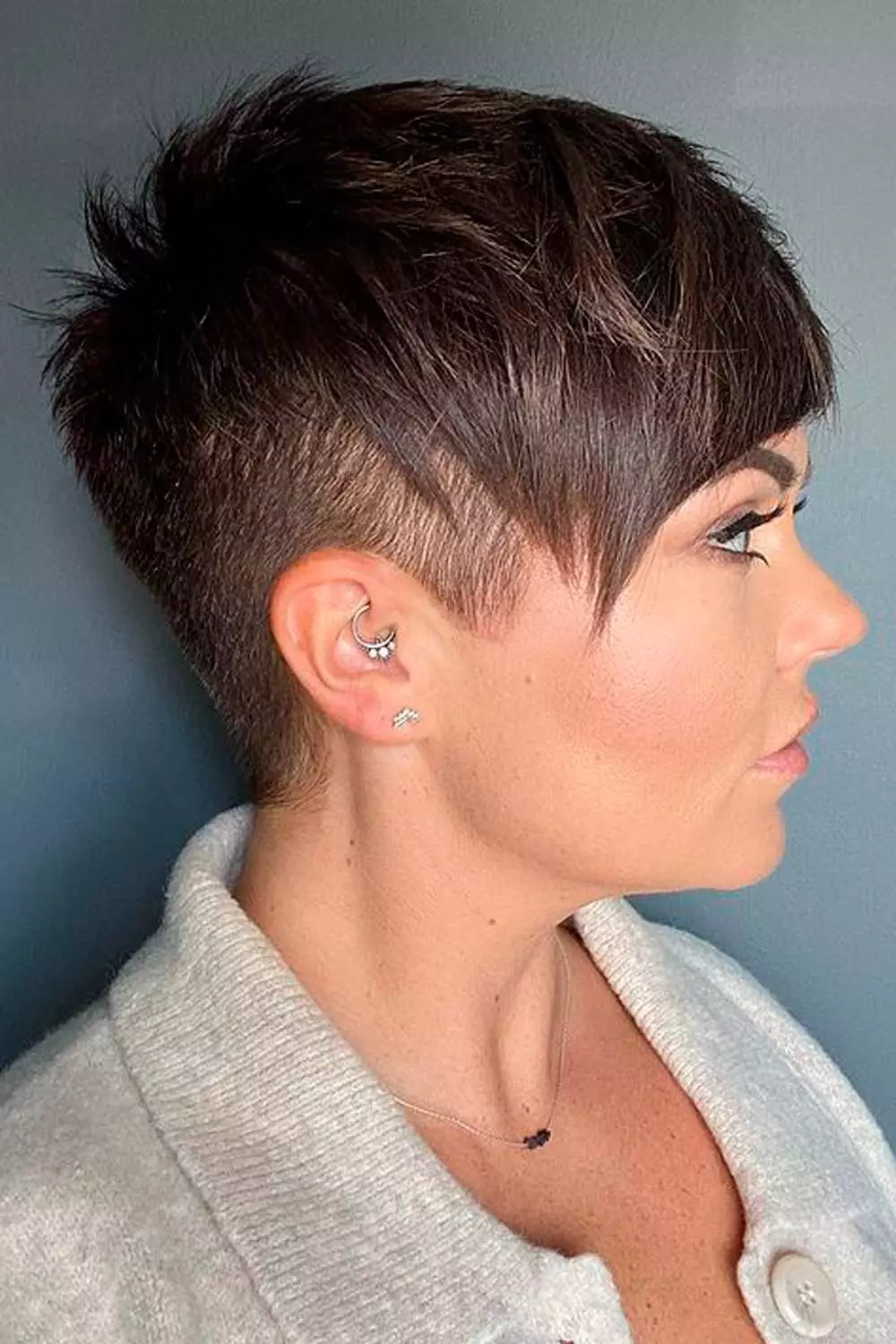 20 beliebte Pixie Cut Looks, die Sie 2025 sofort lieben werden