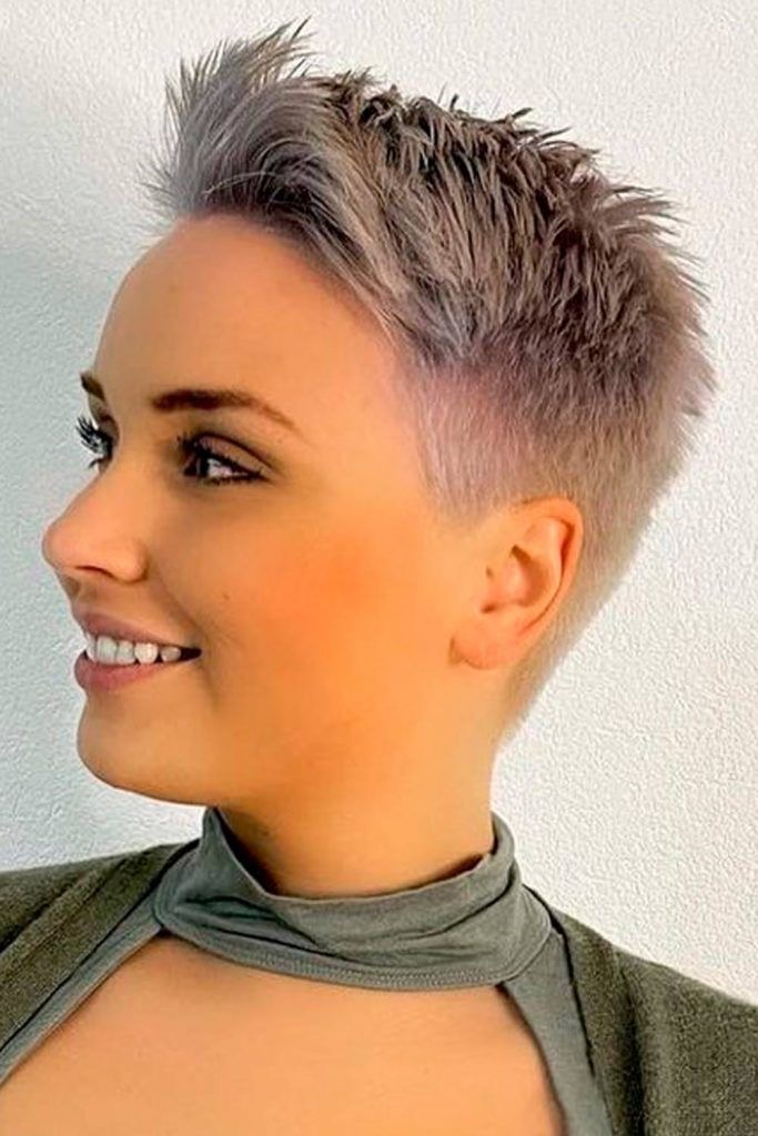 Kurz geschnitten, selbstbewusst aufgetreten! Diese Looks zeigen: Mut steht dir! Lass dich inspirieren und finde deinen neuen Lieblingsschnitt.