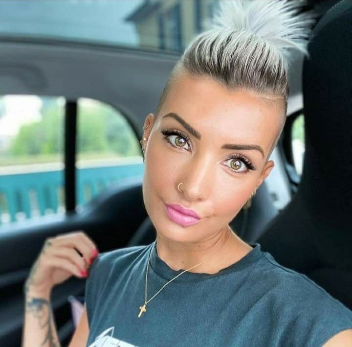 Pixie-Power deluxe: jejojejo87s kreative Kurzhaar-Visionen zwischen Strukturen & Farbträumen