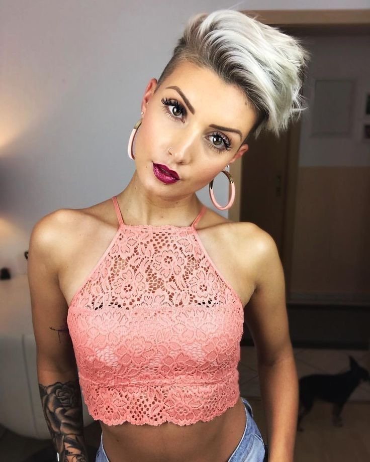 Pixie-Power deluxe: jejojejo87s kreative Kurzhaar-Visionen zwischen Strukturen & Farbträumen