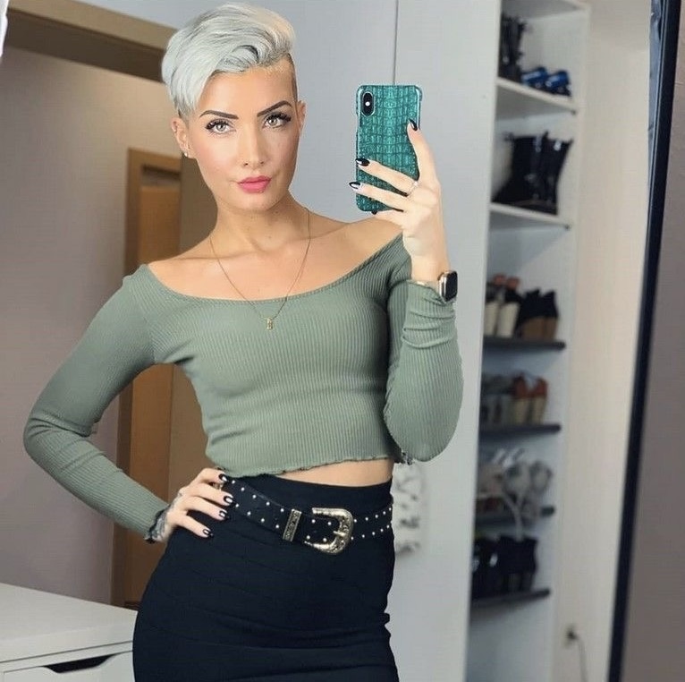 Pixie-Power deluxe: jejojejo87s kreative Kurzhaar-Visionen zwischen Strukturen & Farbträumen