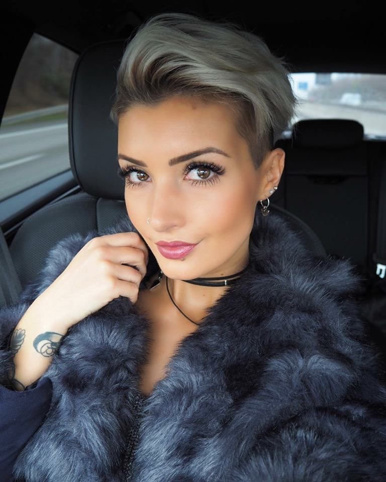 Pixie-Power deluxe: jejojejo87s kreative Kurzhaar-Visionen zwischen Strukturen & Farbträumen