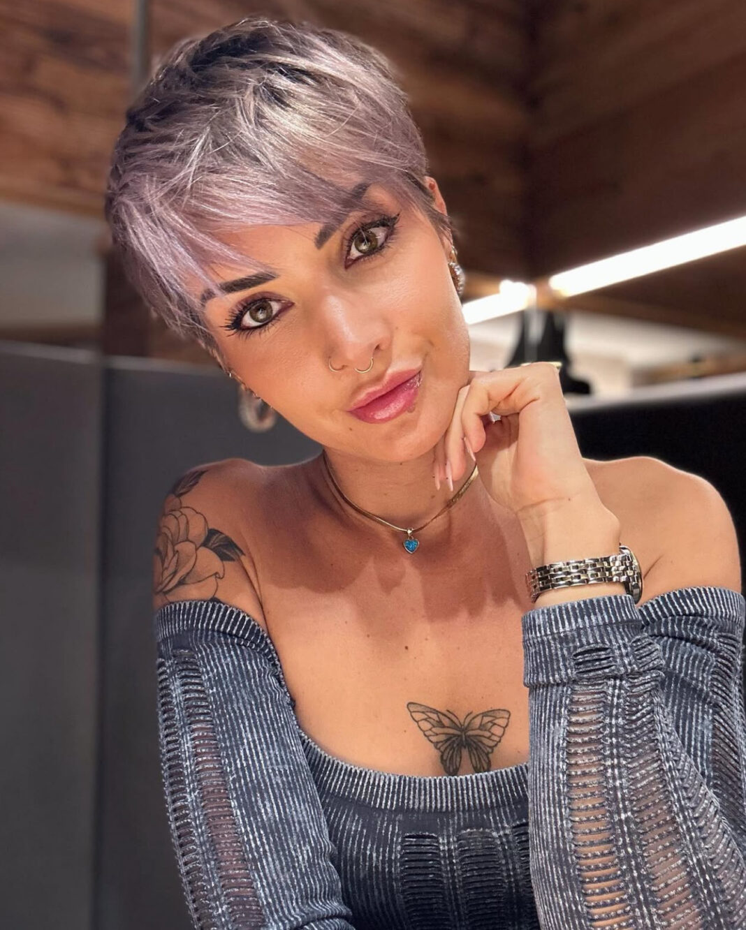 Pixie-Power deluxe: jejojejo87s kreative Kurzhaar-Visionen zwischen Strukturen & Farbträumen