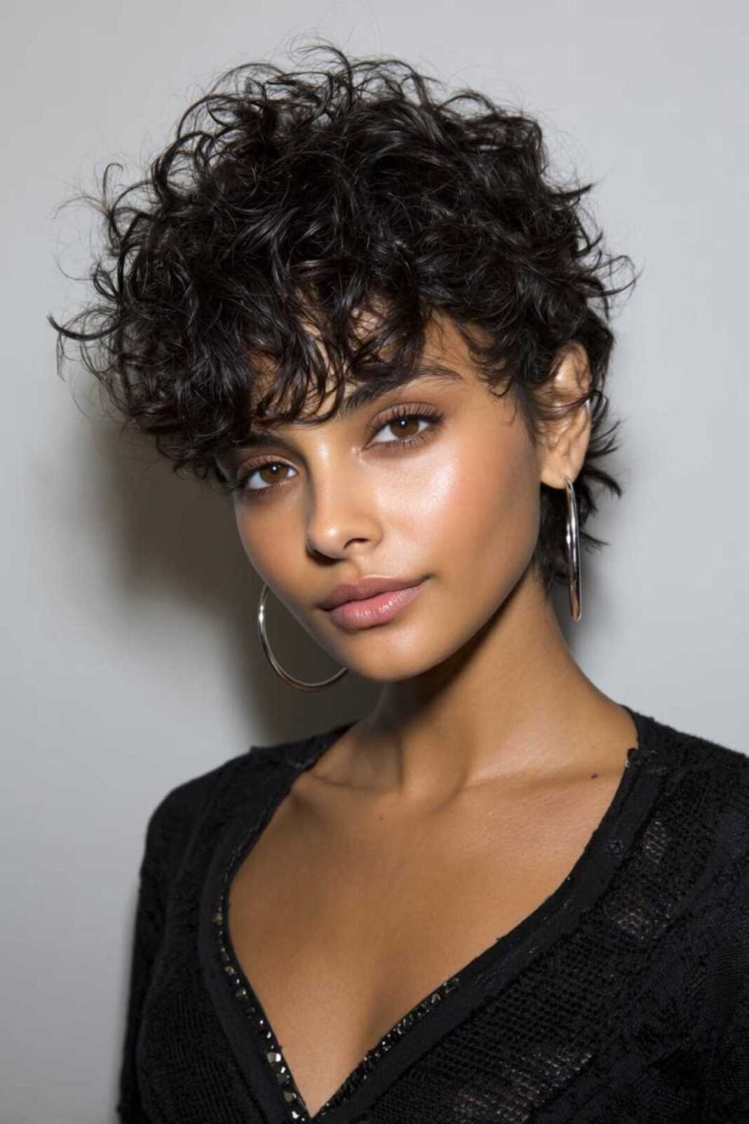 Die Rückkehr der Mutigen: Über 15 legendäre Pixie-Frisuren aus den 90ern, die du jetzt haben willst