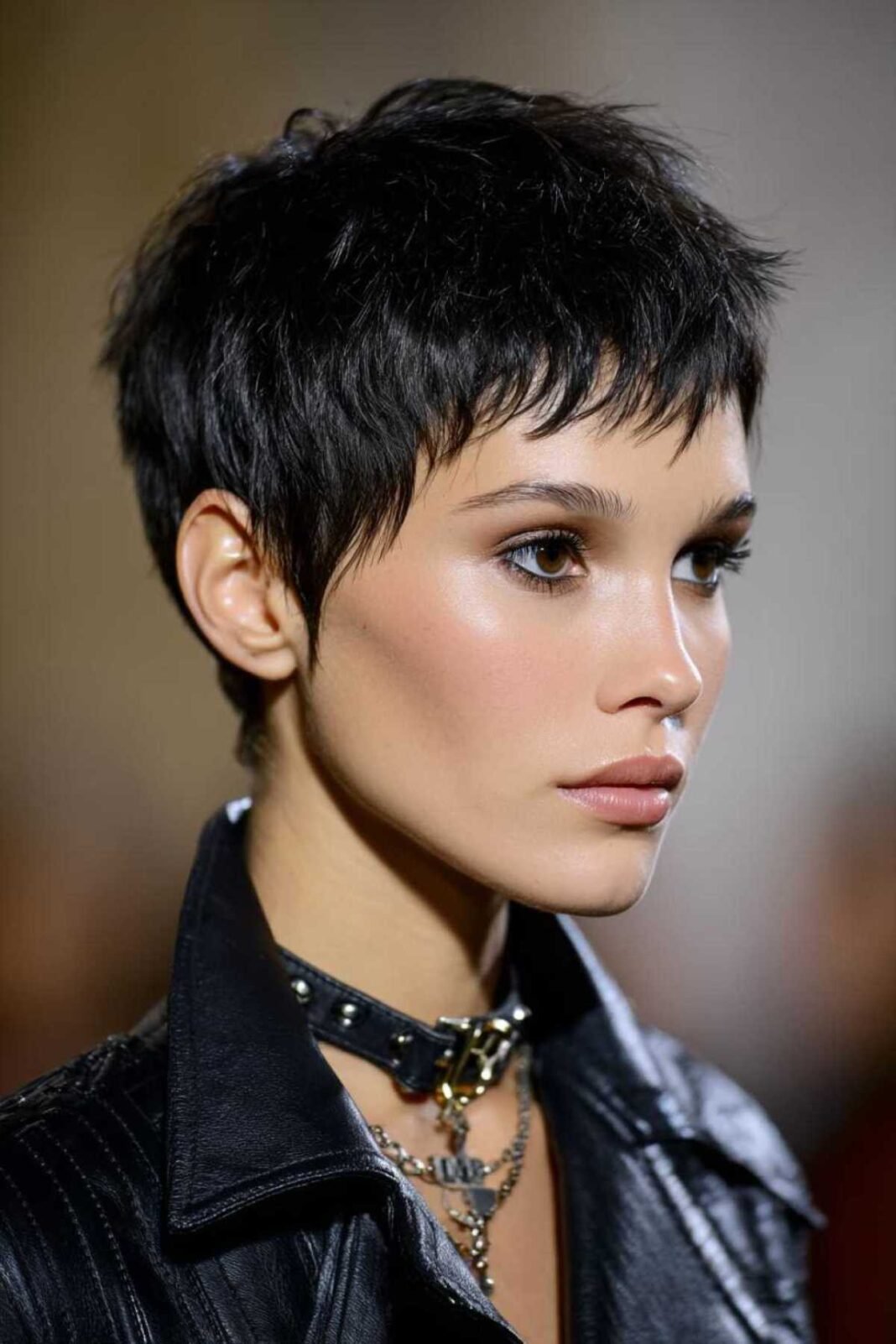 Die Rückkehr der Mutigen: Über 15 legendäre Pixie-Frisuren aus den 90ern, die du jetzt haben willst